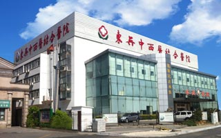 　　苏州男科医院哪个好？作为一家具有智能化系统的男科专科门诊，苏州东吴医院倡导用行动诠释知名品牌，以收费的方式，让病人较满意地就医，并把握自己所拥有的财产，为病人营造一个非常好的就医环境。